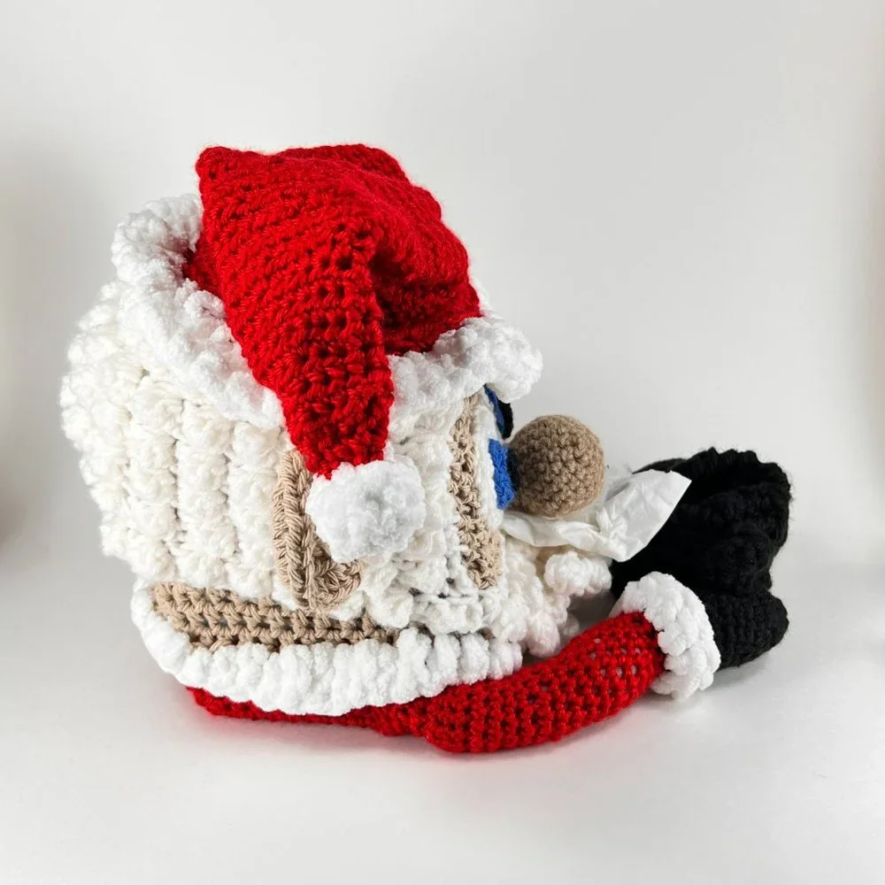 Santa Claus Facial Tissue Box Cover Knitted Crocheted Christmas Bathroom Holiday